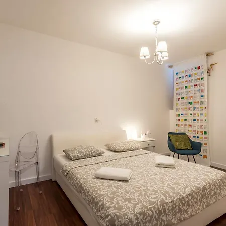 Dalmatian 230m2 With Pool And Garden Near The Old Town For Families *