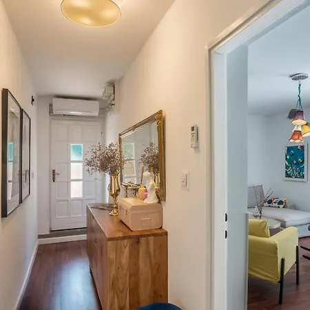 Dalmatian 230m2 With Pool And Garden Near The Old Town For Families Appartement Split