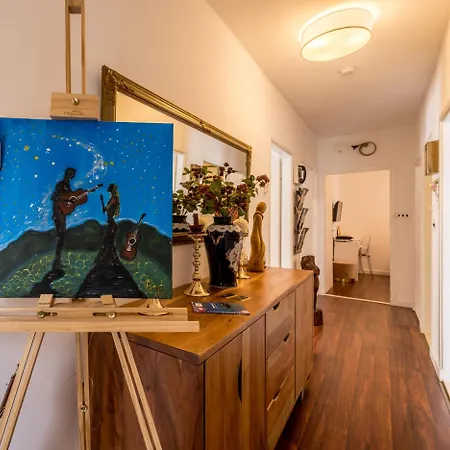 Appartement Dalmatian 230m2 With Pool And Garden Near The Old Town For Families *