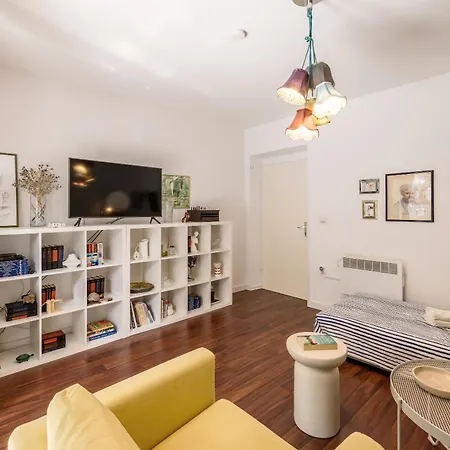 Appartement Dalmatian 230m2 With Pool And Garden Near The Old Town For Families *