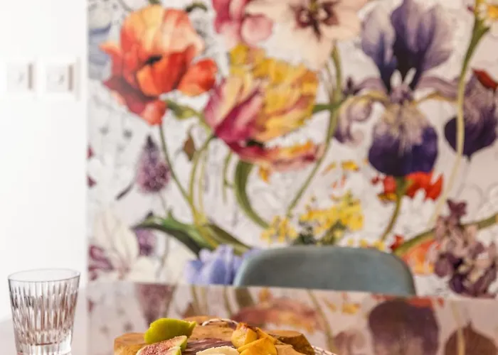 Dalmatian 230m2 With Pool And Garden Near The Old Town For Families